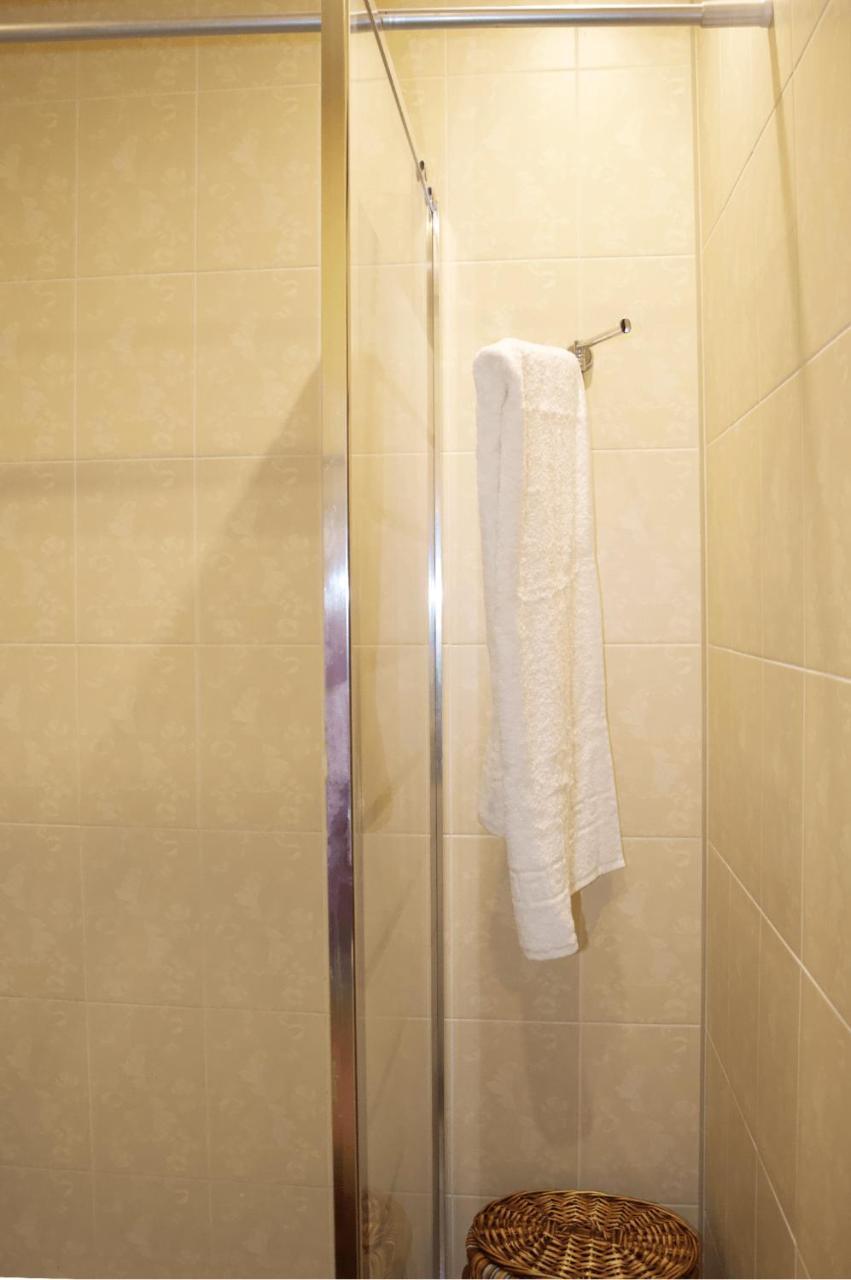 Reflect Apartment Minsk Esterno foto